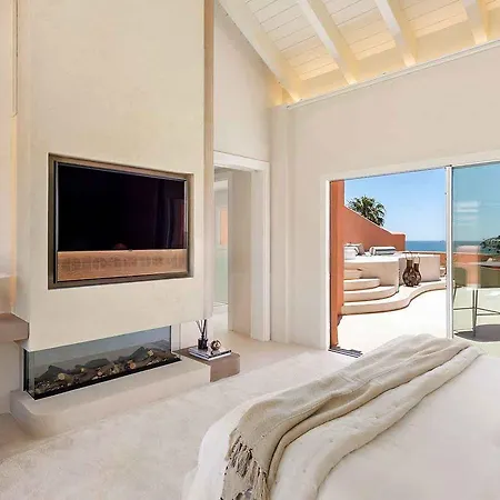 Apartment 4br Penthouse Los Monteros Playa
